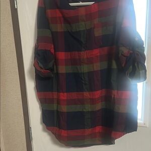 SHEIN Red and Green 3/4 Sleeve Oversized Tunic